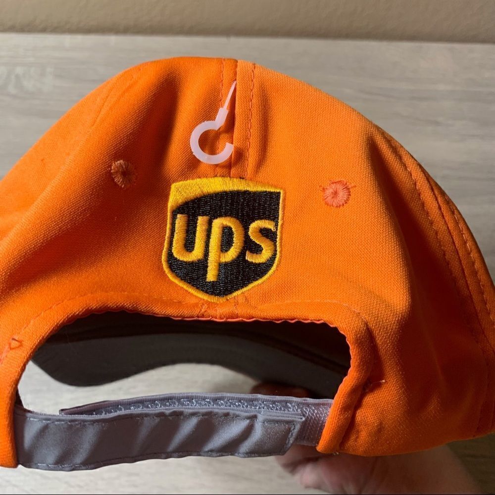 Custom UPS embroidered hat - Picture 5 of 6